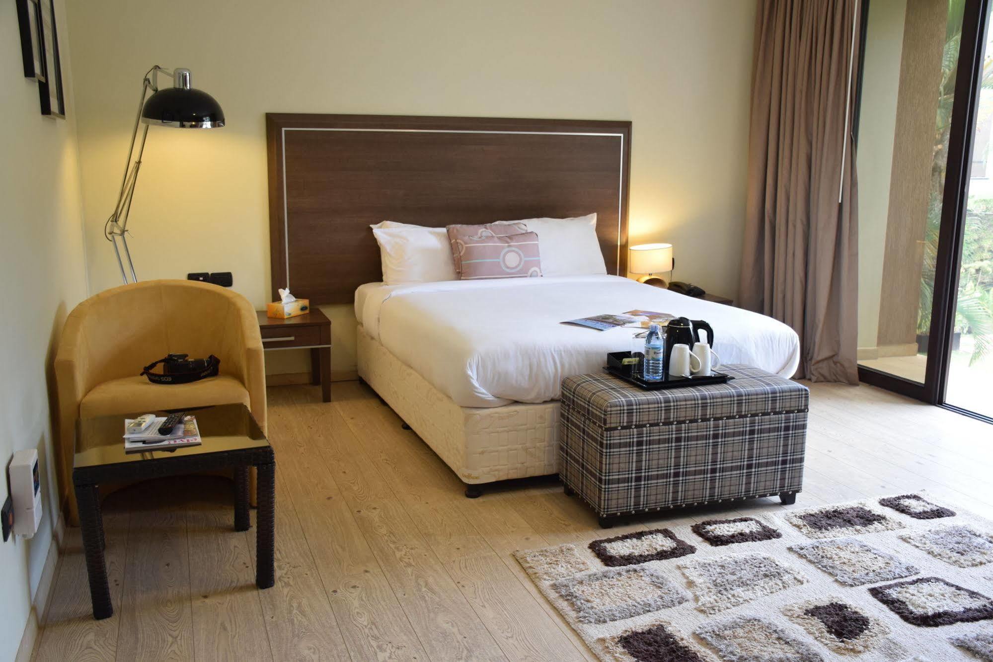 Urban By Cityblue Kampala Exterior photo