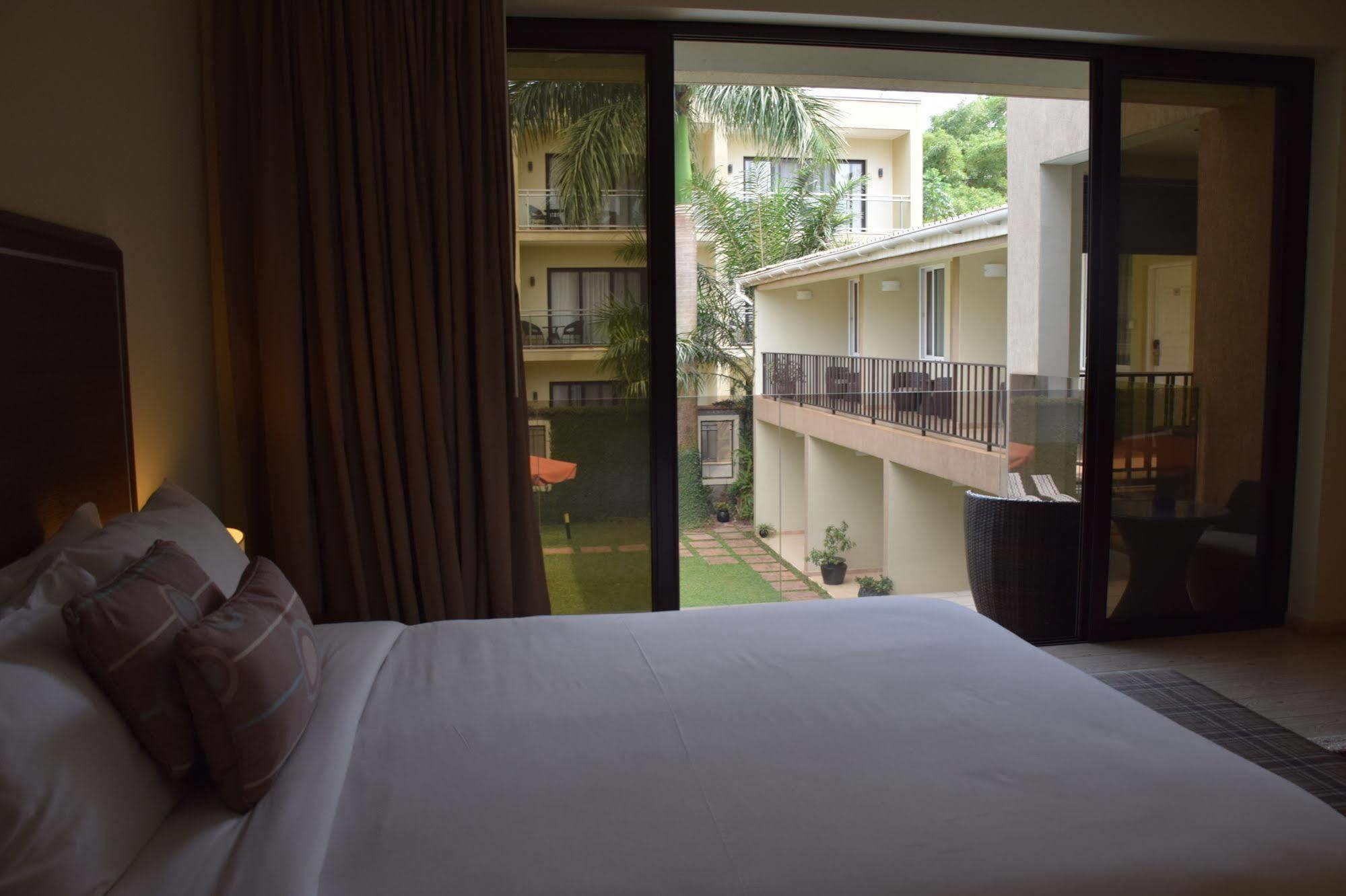 Urban By Cityblue Kampala Exterior photo
